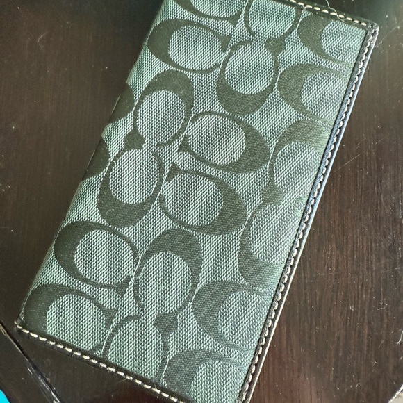 Vintage Coach Checkbook Cover Signature C's W Leather Accent Rare  Green Color - Picture 3 of 4